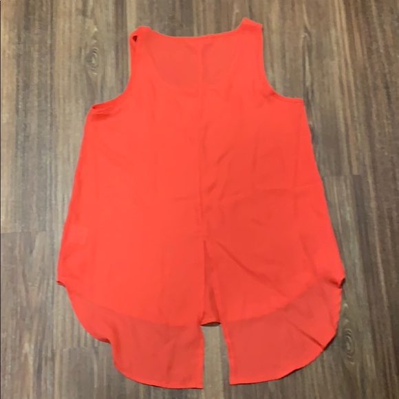Sheer Red High-Low Tank Top - Picture 2 of 2